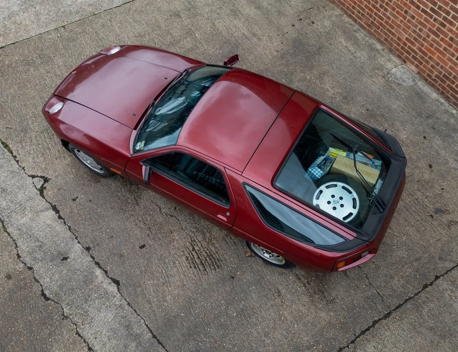 1985 Porsche 928 S - Image 15 of 30