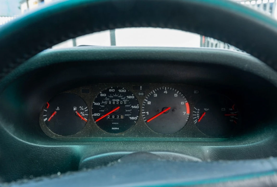 1985 Porsche 928 S - Image 8 of 30