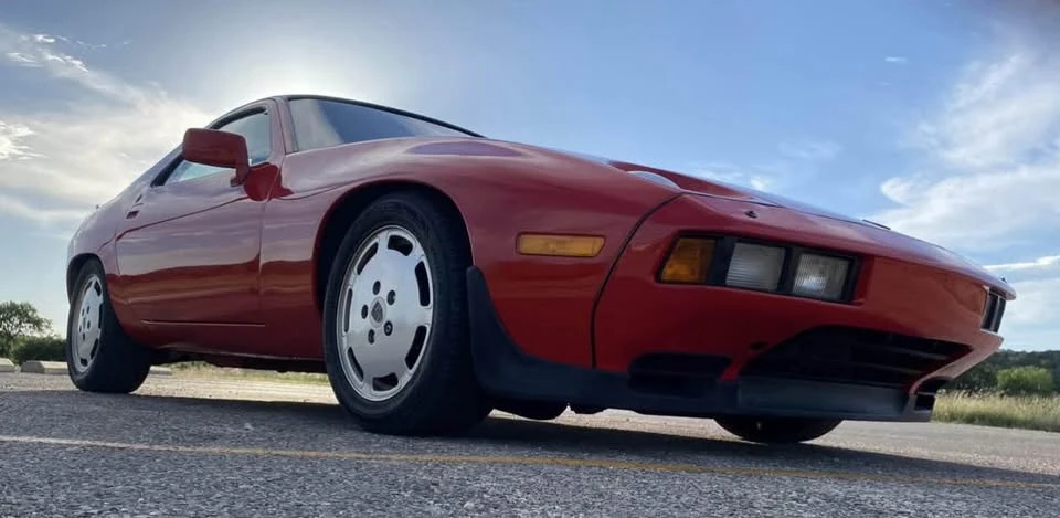 1985 Porsche 928 - Image 5 of 14