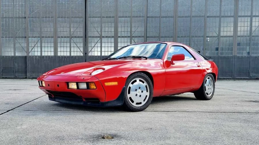 1985 Porsche 928 S - Image 11 of 28