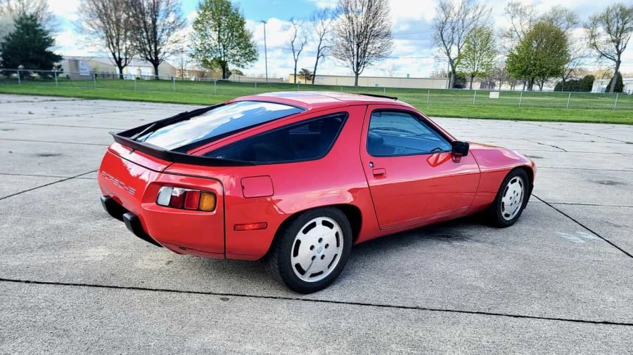 1985 Porsche 928 S - Image 9 of 28