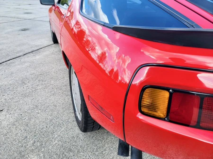 1985 Porsche 928 S - Image 16 of 28