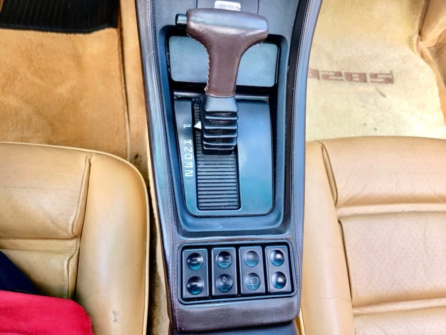 1985 Porsche 928 S - Image 26 of 28