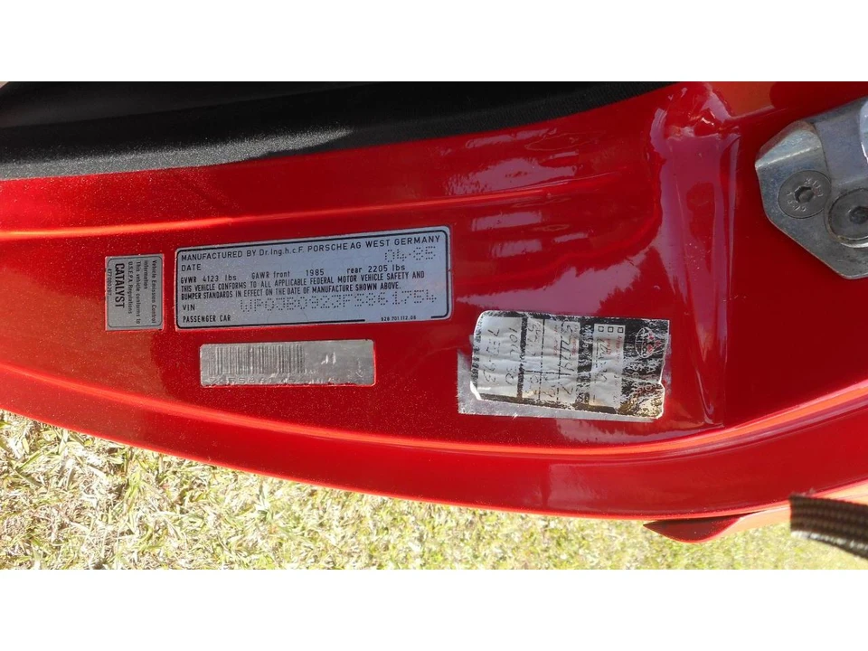 1985 Porsche 928 S - Image 16 of 20