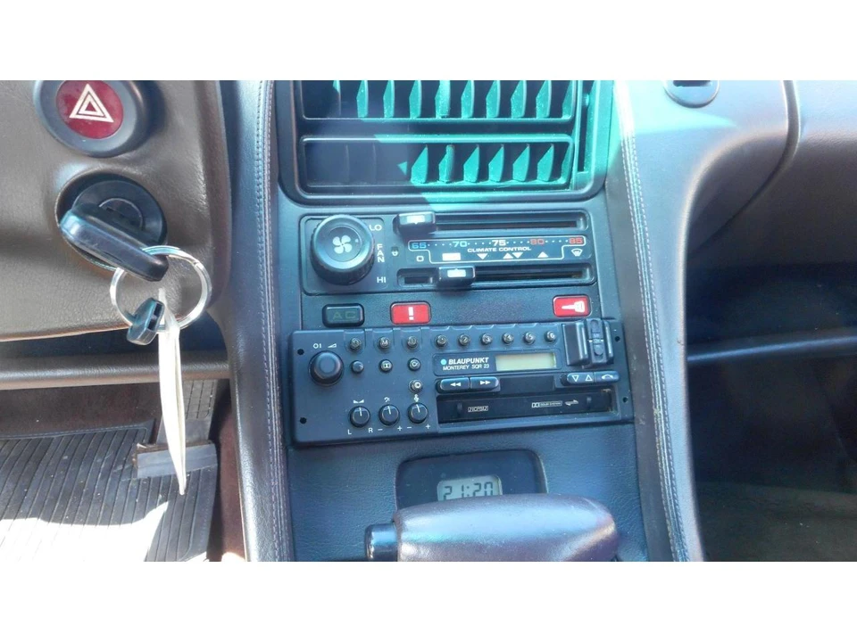 1985 Porsche 928 S - Image 17 of 20