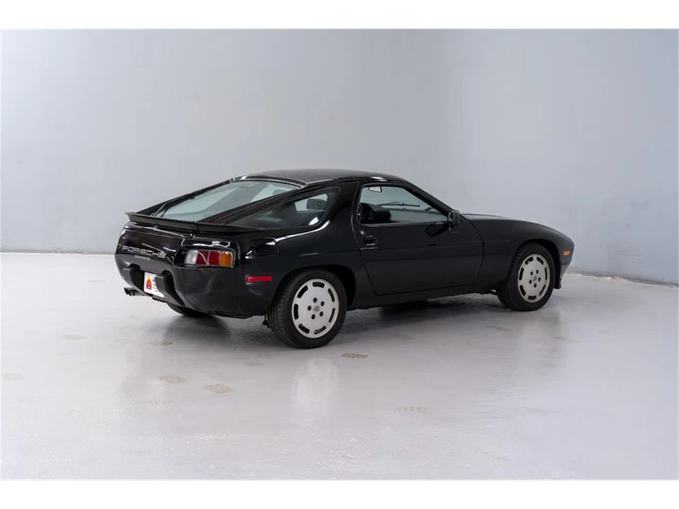 1985 Porsche 928 S - Image 6 of 31