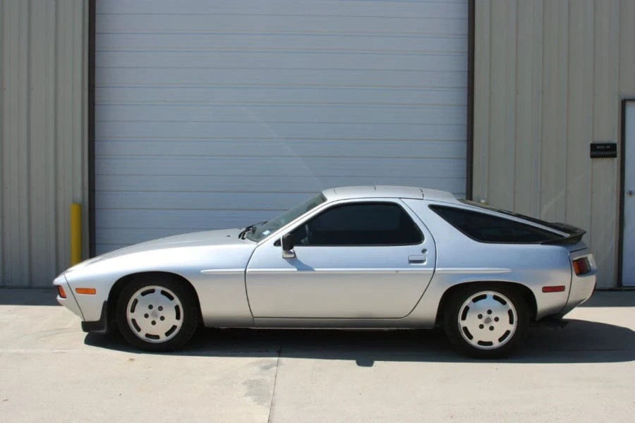 1985 Porsche 928 S - Image 2 of 11