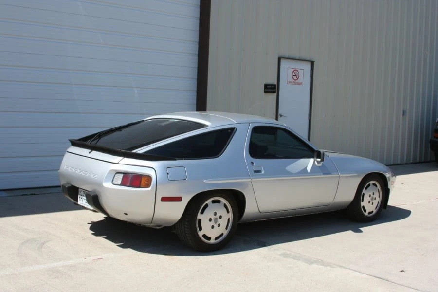 1985 Porsche 928 S - Image 8 of 11