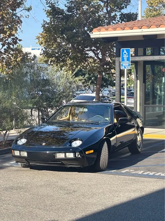 1985 Porsche 928 S - Image 2 of 18
