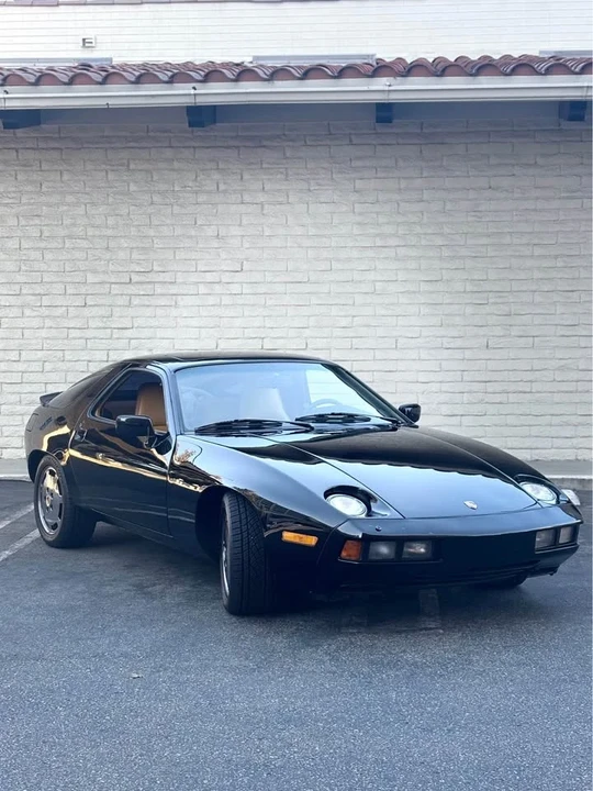 1985 Porsche 928 S - Image 5 of 18