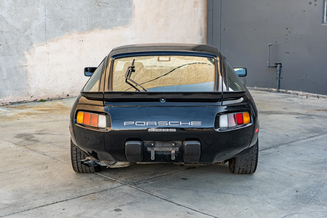 1985 Porsche 928 S - Image 14 of 31
