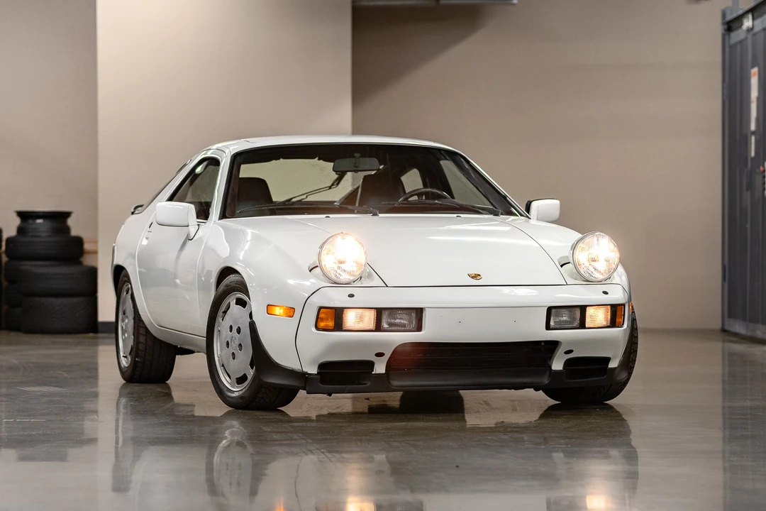 1985 Porsche 928 S - Image 4 of 31