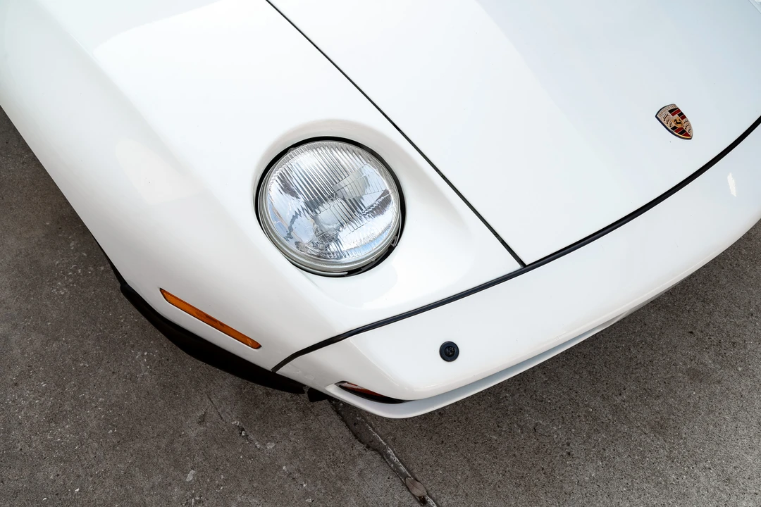 1985 Porsche 928 S - Image 12 of 31