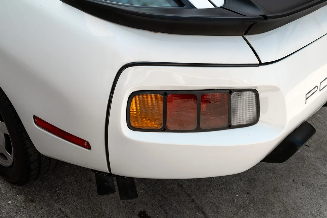 1985 Porsche 928 S - Image 19 of 31