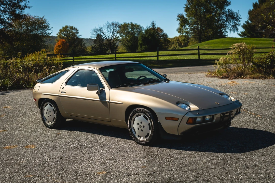1985 Porsche 928 S - Image 15 of 31