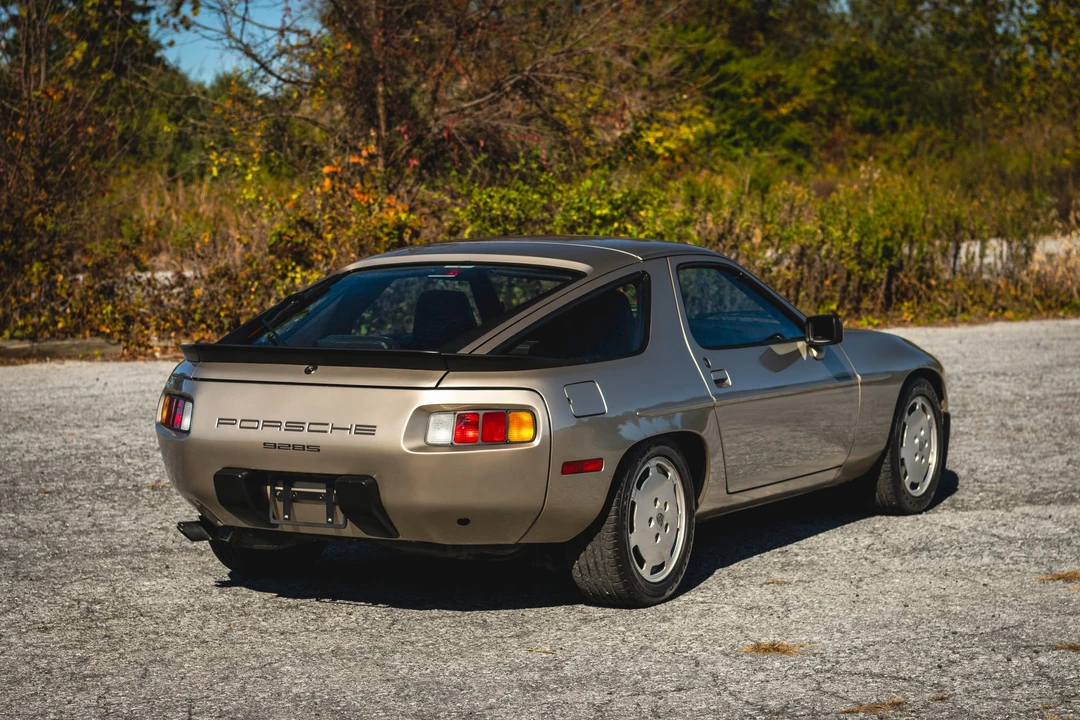 1985 Porsche 928 S - Image 19 of 31