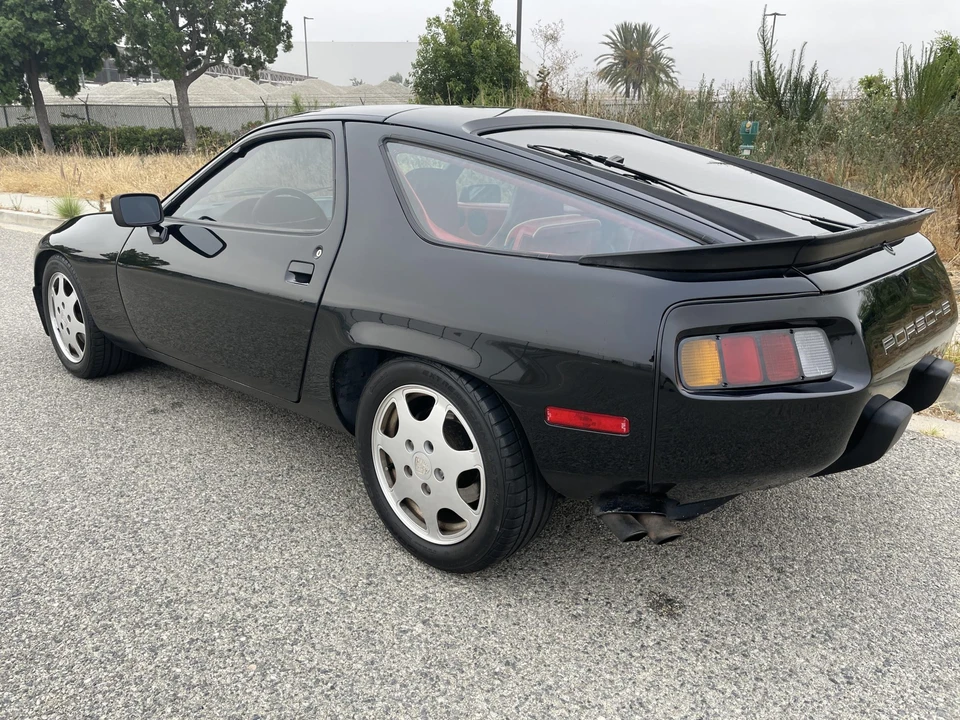 1985 Porsche 928 S - Image 4 of 31