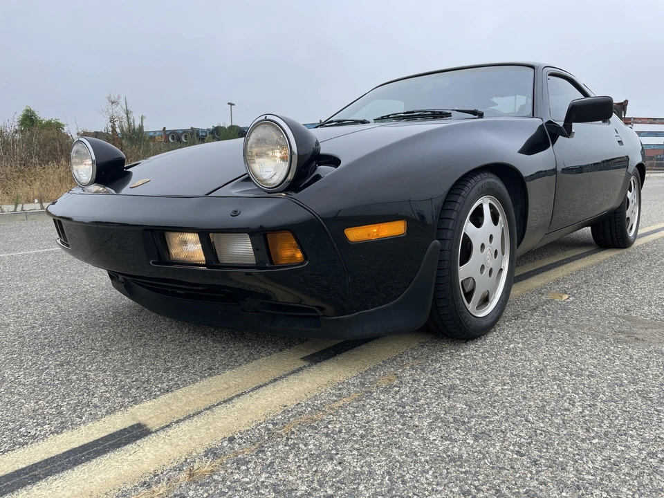 1985 Porsche 928 S - Image 29 of 31