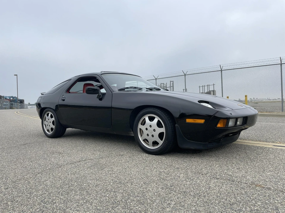 1985 Porsche 928 S - Image 10 of 31
