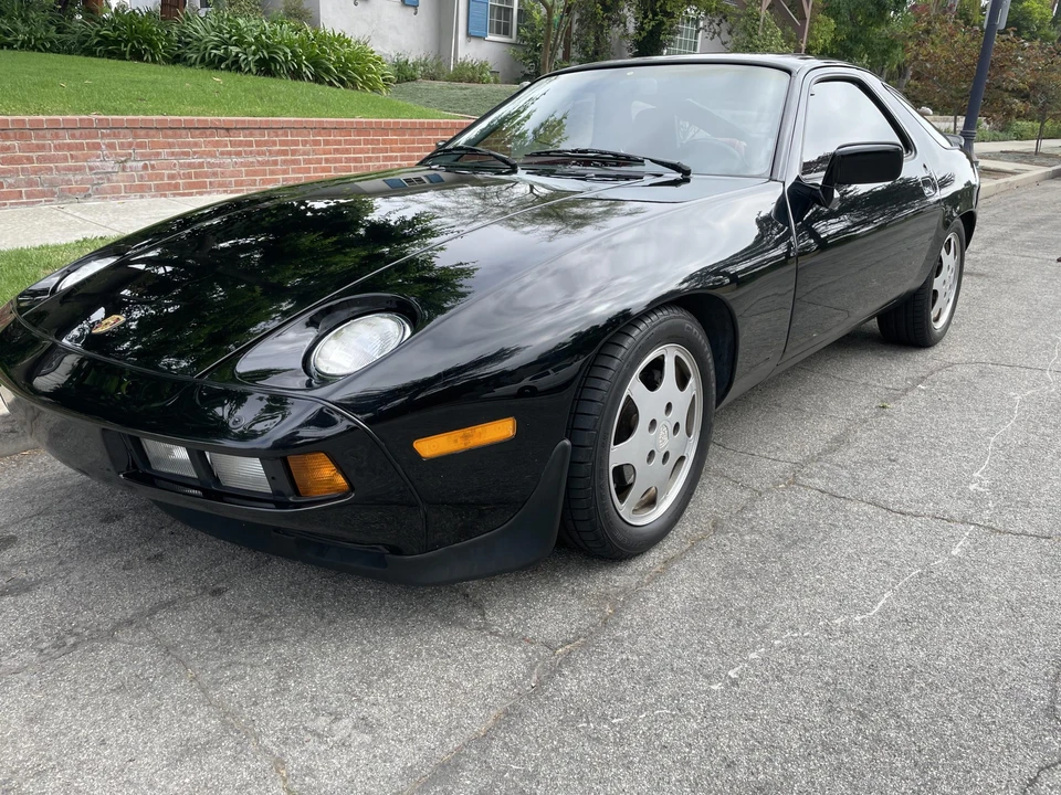 1985 Porsche 928 S - Image 5 of 31