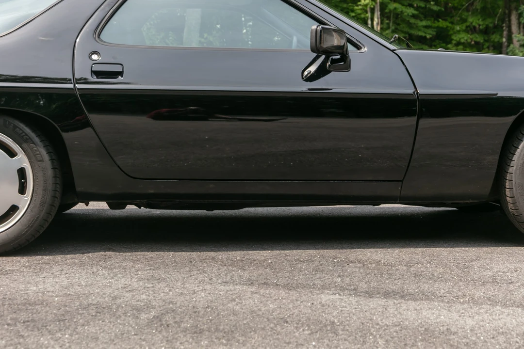 1985 Porsche 928 S - Image 25 of 31