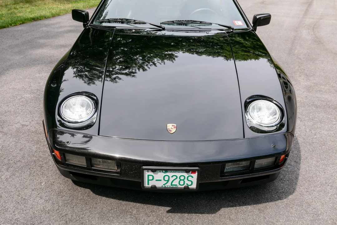 1985 Porsche 928 S - Image 13 of 31
