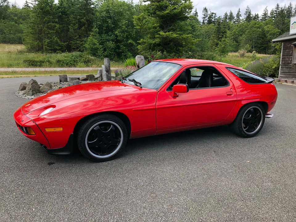 1985 Porsche 928 S - Image 6 of 31