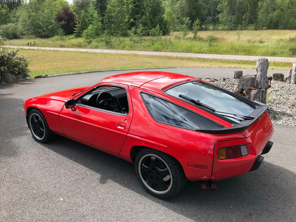 1985 Porsche 928 S - Image 7 of 31