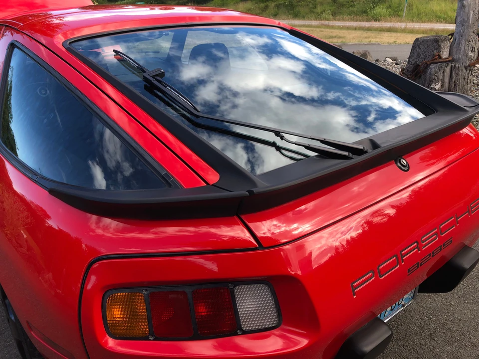 1985 Porsche 928 S - Image 17 of 31