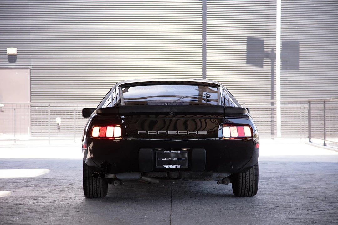1985 Porsche 928 S - Image 12 of 31