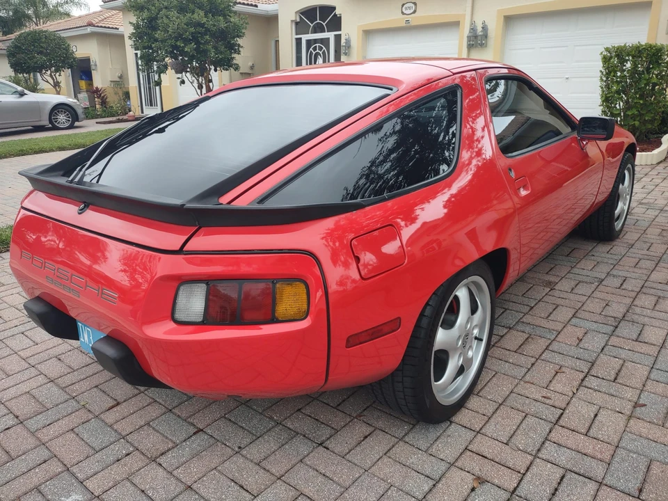 1985 Porsche 928 S - Image 5 of 31