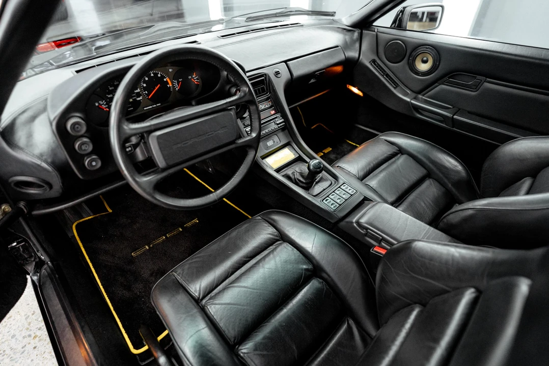 1985 Porsche 928 S - Image 18 of 31