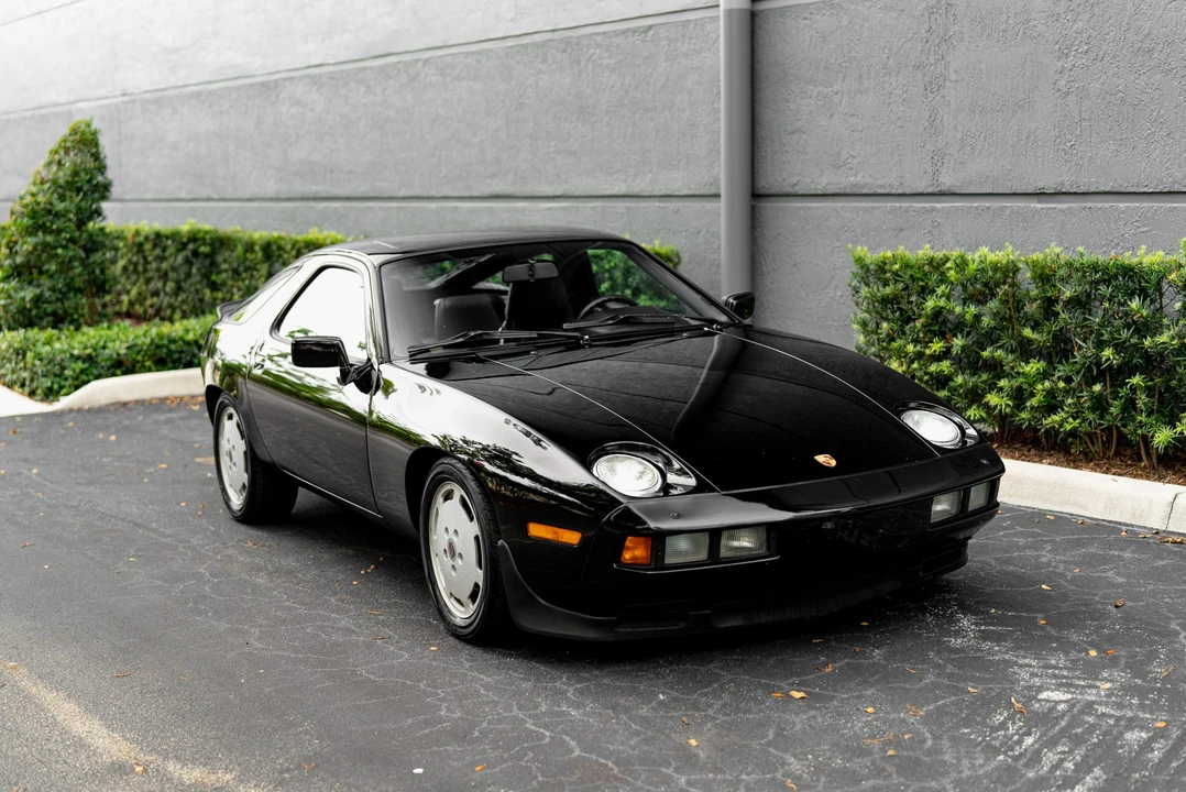 1985 Porsche 928 S - Image 6 of 31