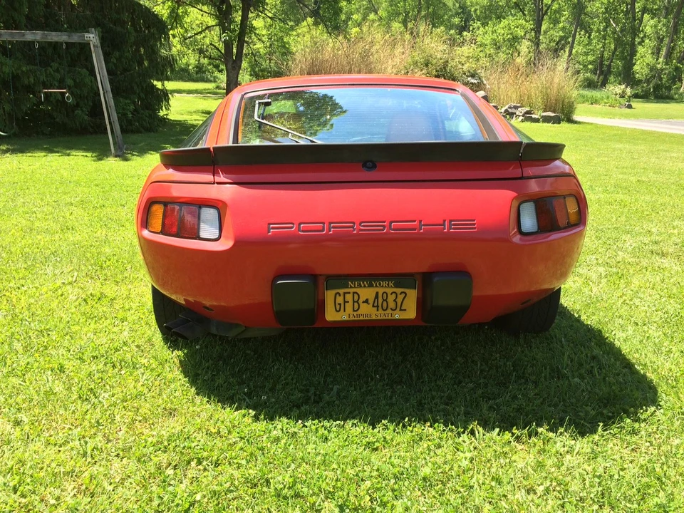 1985 Porsche 928 S - Image 4 of 31