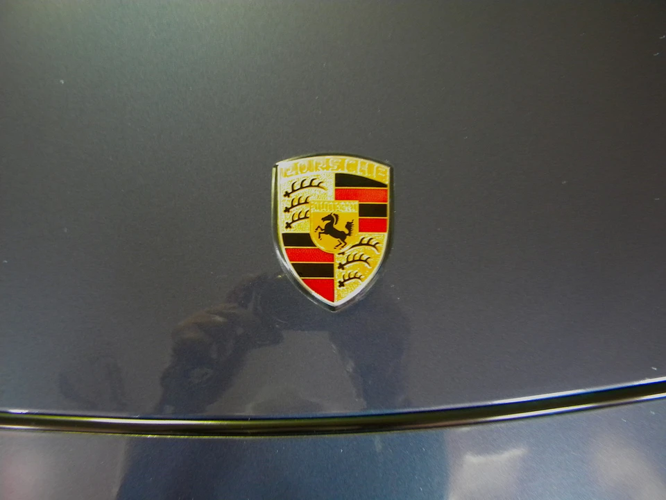 1985 Porsche 928 S - Image 28 of 31