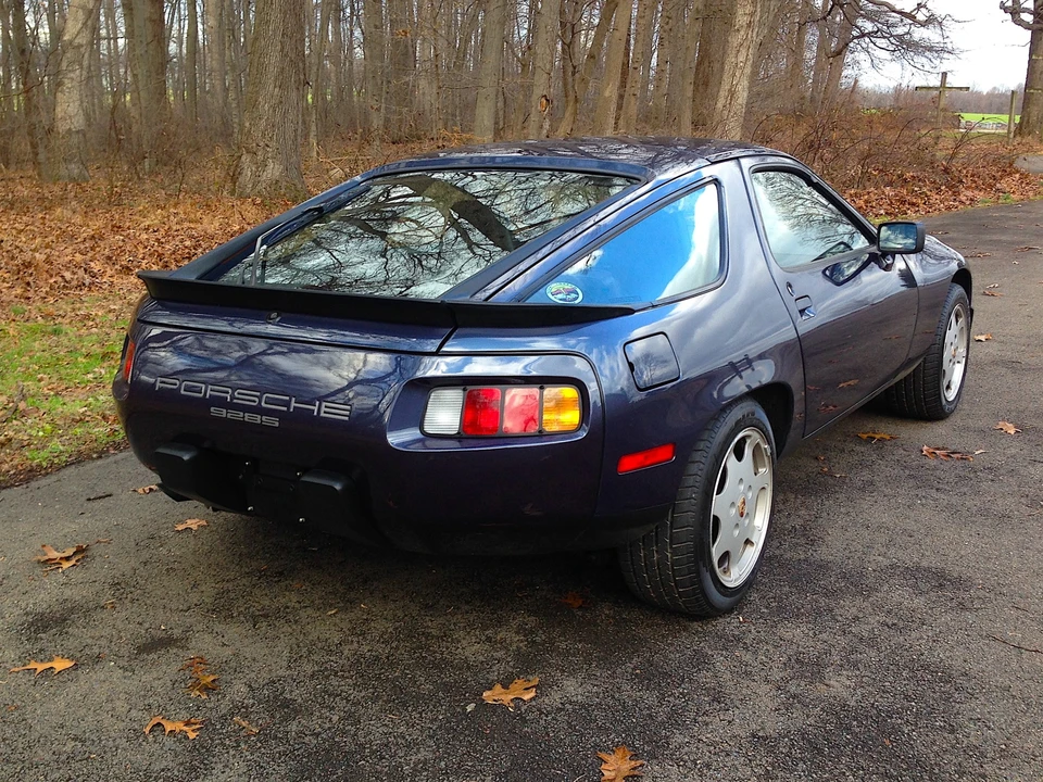 1985 Porsche 928 S - Image 10 of 31