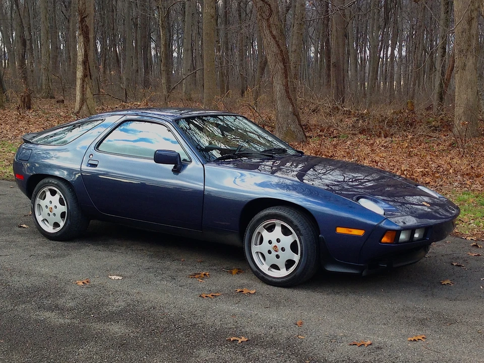 1985 Porsche 928 S - Image 4 of 31