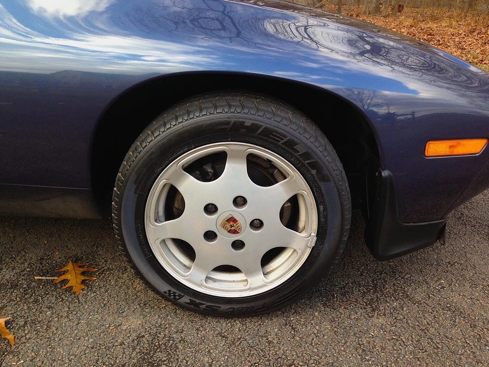 1985 Porsche 928 S - Image 20 of 31