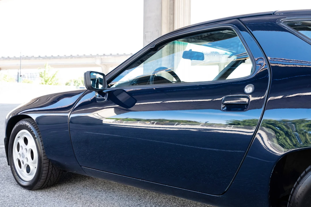 1985 Porsche 928 S - Image 19 of 31