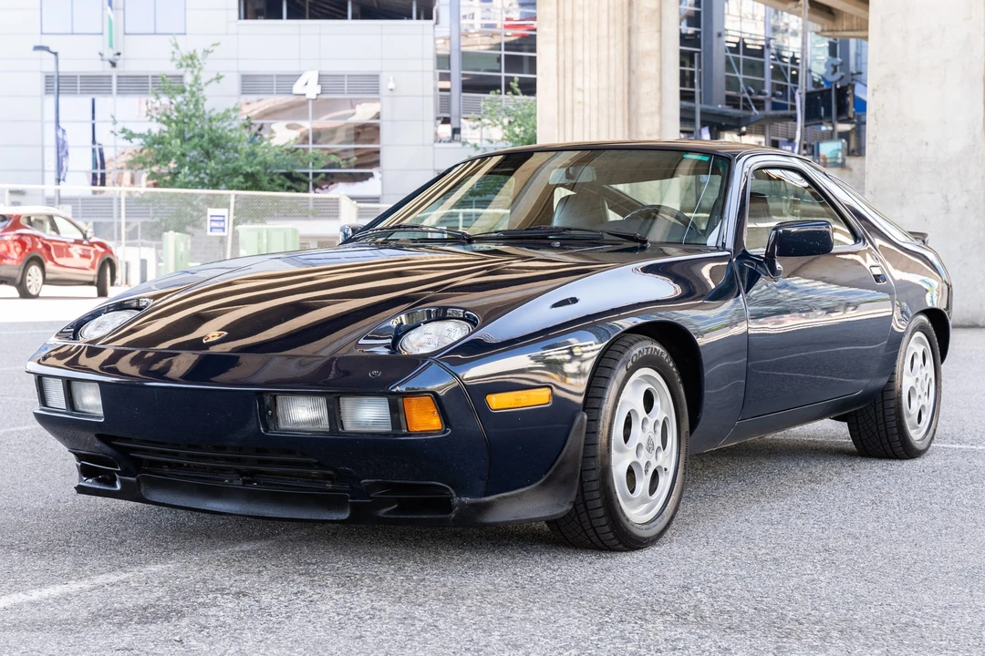 1985 Porsche 928 S - Image 2 of 31