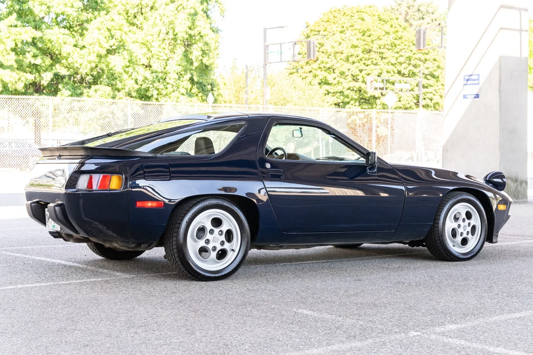 1985 Porsche 928 S - Image 14 of 31