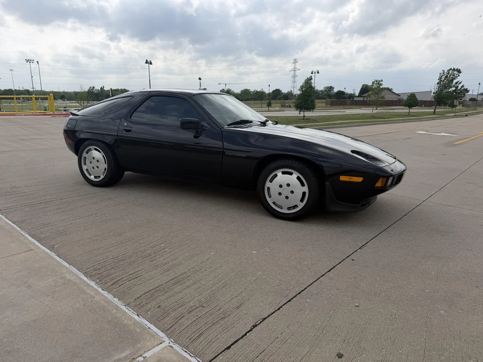 1985 Porsche 928 S - Image 18 of 31