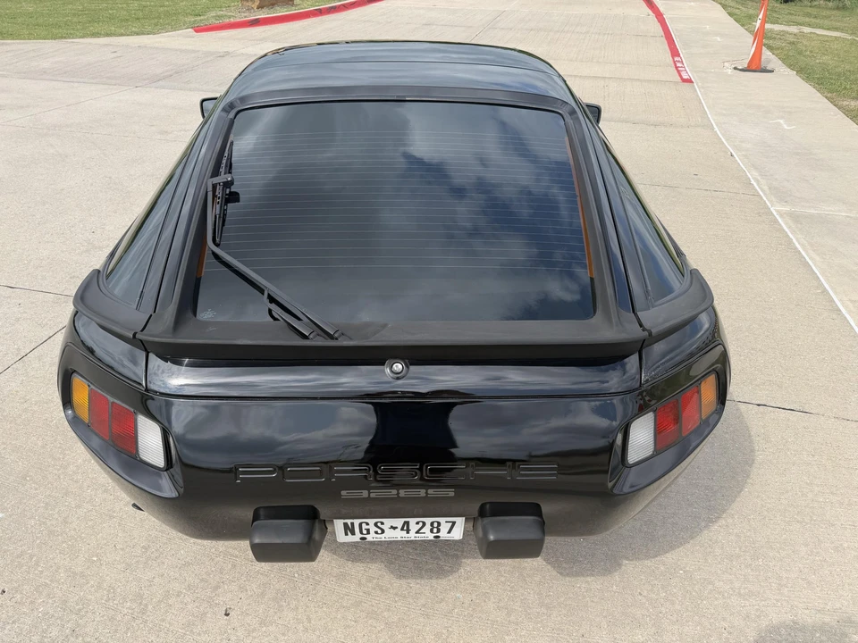 1985 Porsche 928 S - Image 10 of 31