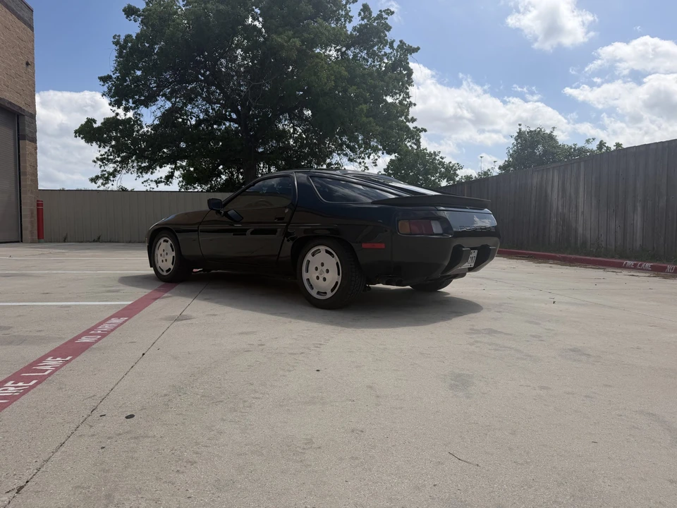 1985 Porsche 928 S - Image 23 of 31