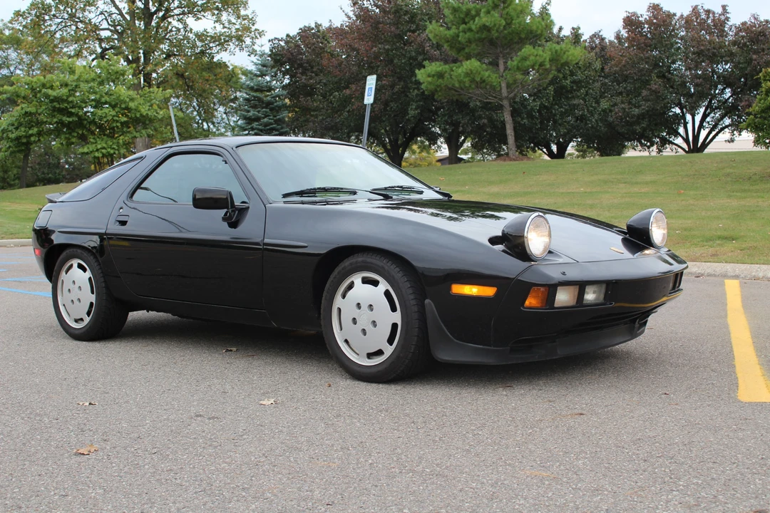 1985 Porsche 928 S - Image 17 of 31