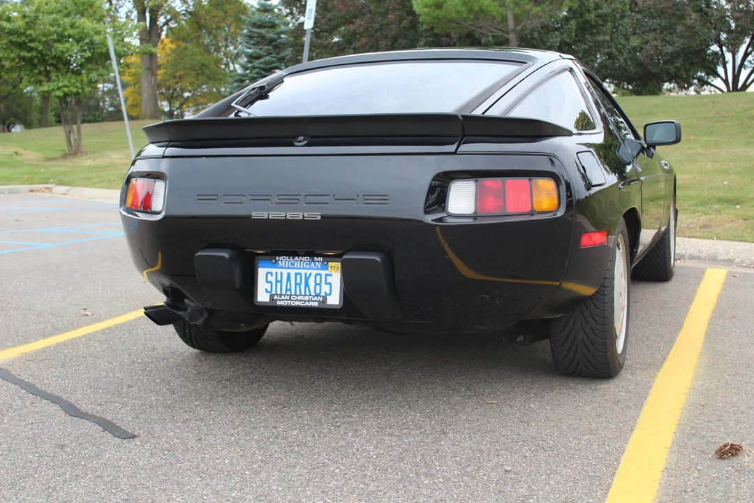 1985 Porsche 928 S - Image 25 of 31
