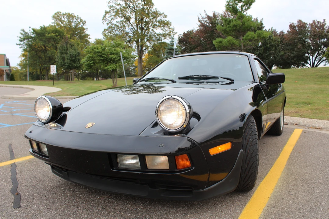 1985 Porsche 928 S - Image 30 of 31