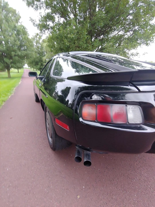 1985 Porsche 928 S - Image 23 of 31