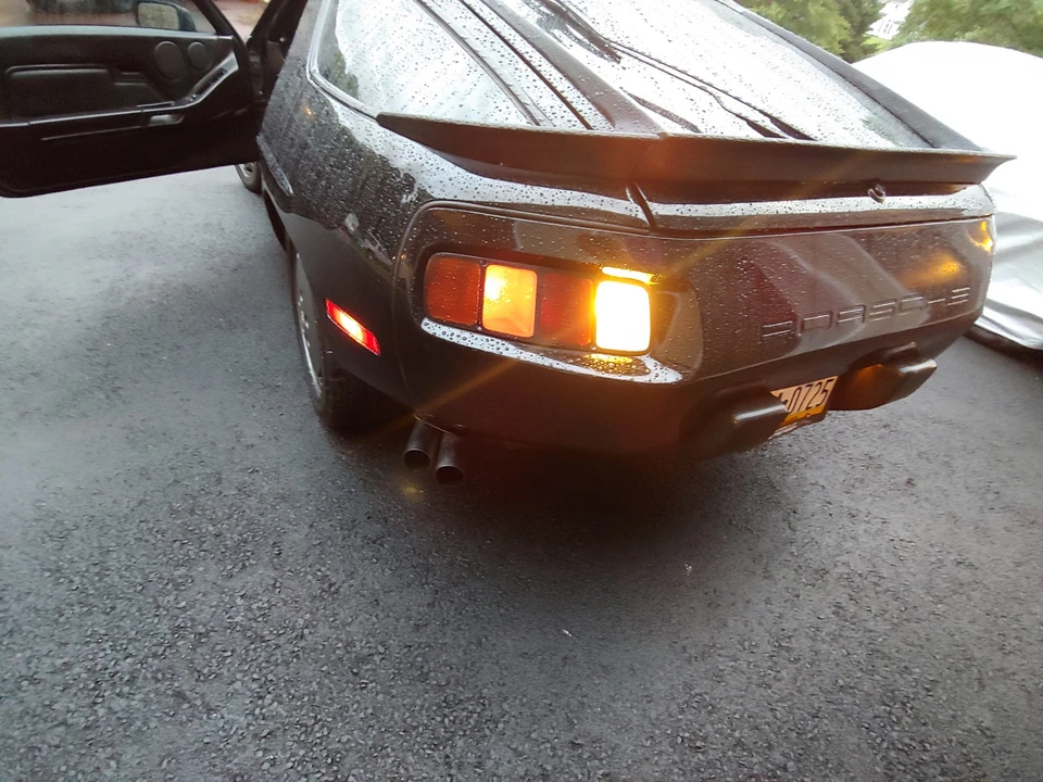 1985 Porsche 928 S - Image 30 of 31
