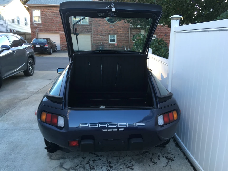1985 Porsche 928 S - Image 29 of 31
